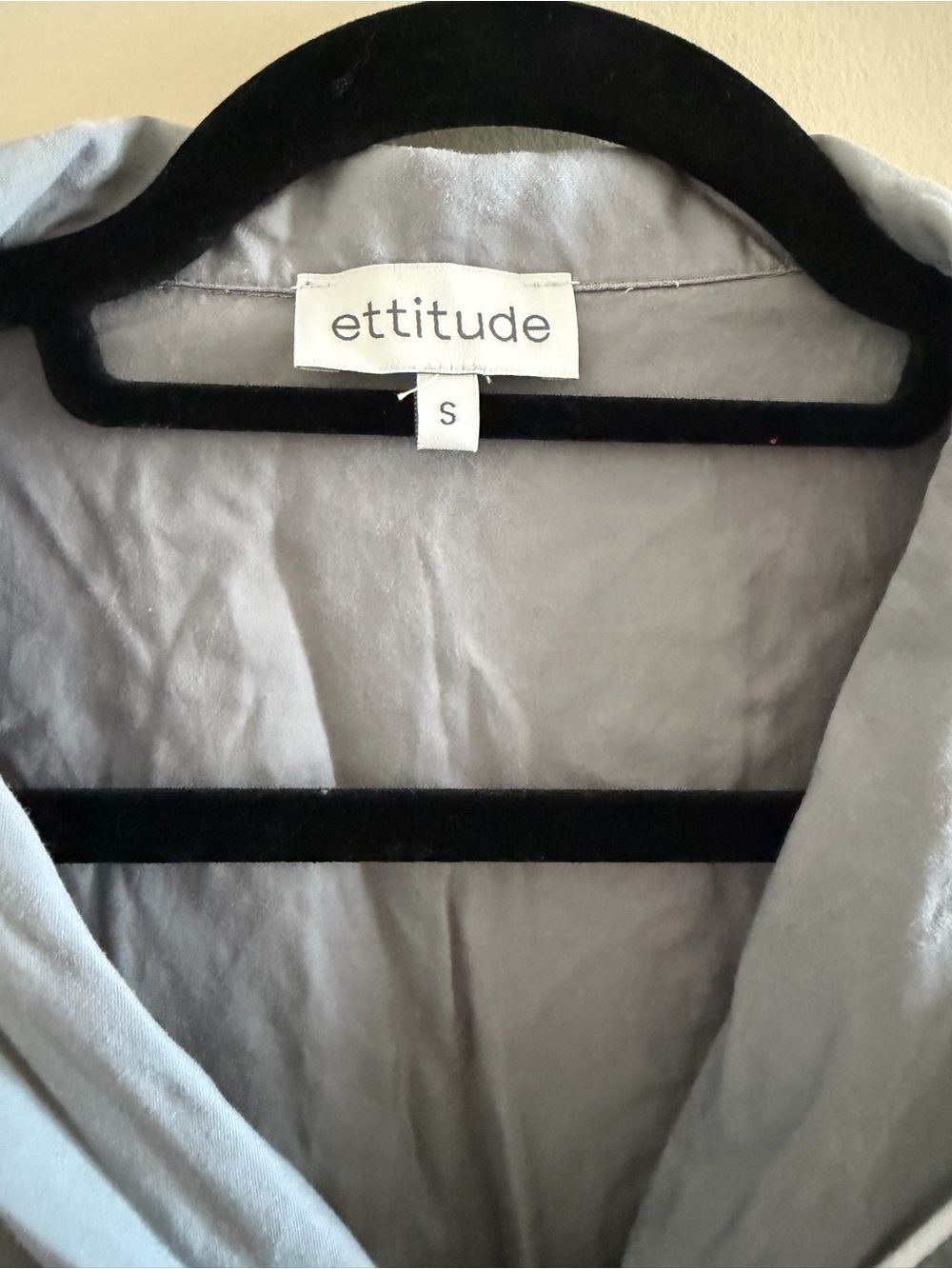 New! Ettitude Light Gray Bamboo Pajama Shirt with White Piping - Picture 3 of 4